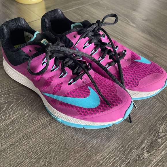 Nike Vroom Elite 7 - Picture 1 of 13